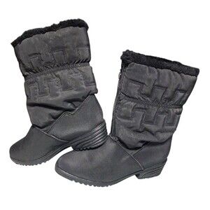 Soft Spots 'All Day Comfort' Snow Boots Size 8M Weather Resistant Non Skid Soles